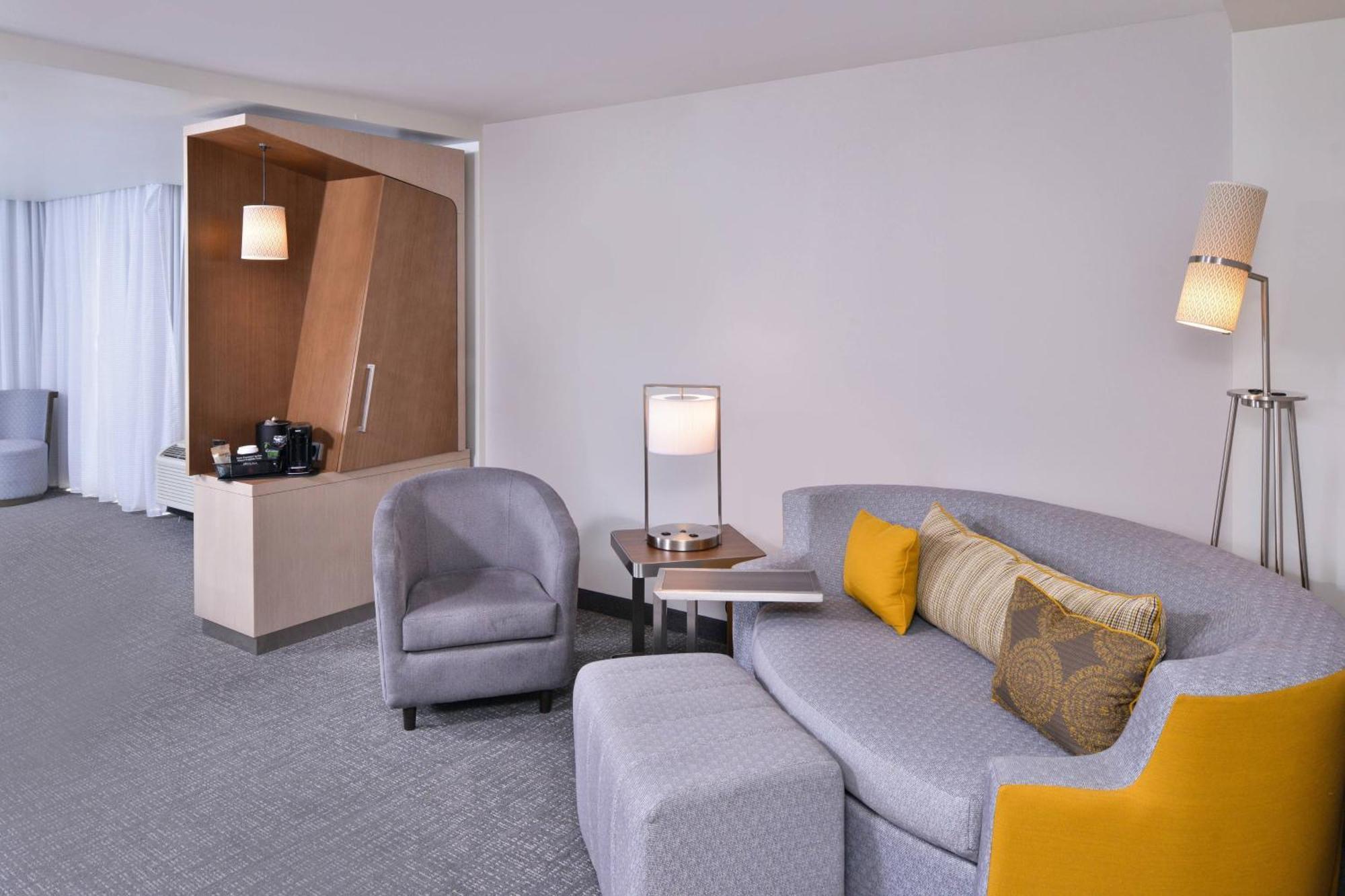 Courtyard By Marriott Columbus Grove City Exteriér fotografie