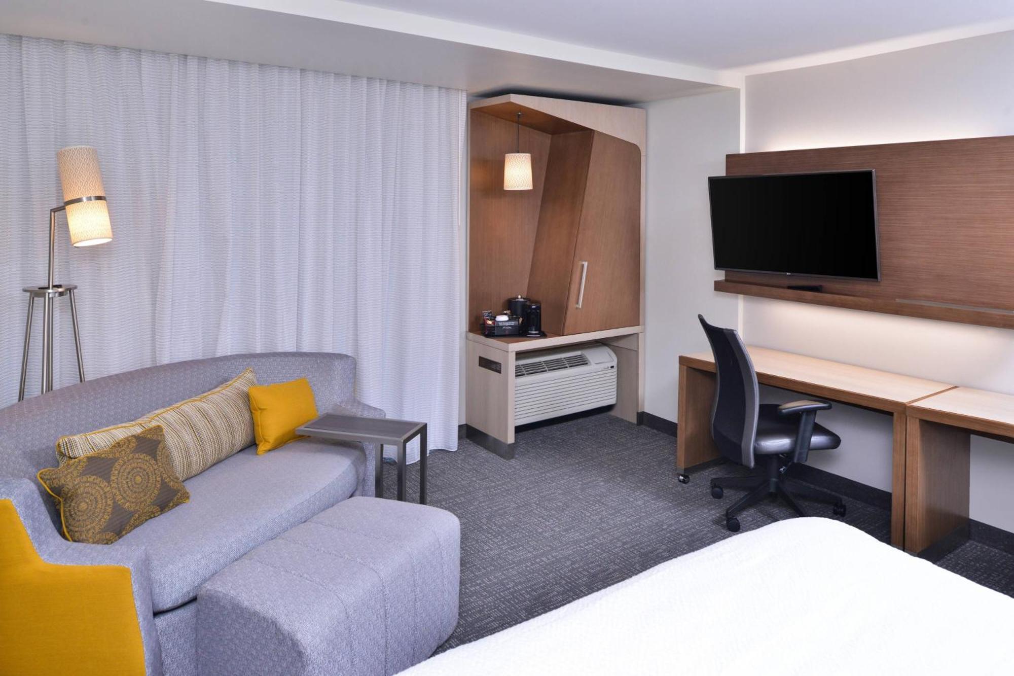 Courtyard By Marriott Columbus Grove City Exteriér fotografie