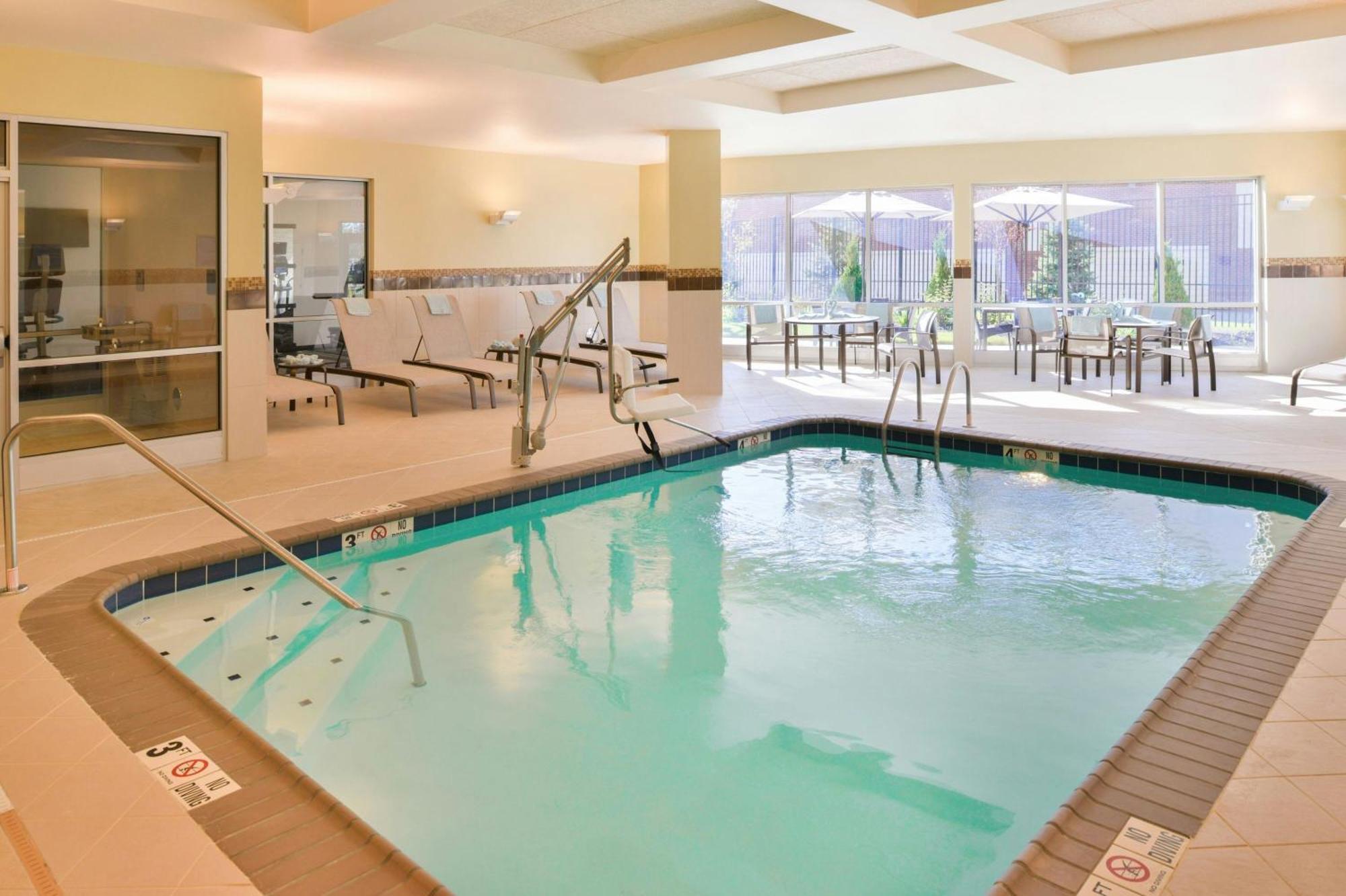 Courtyard By Marriott Columbus Grove City Exteriér fotografie